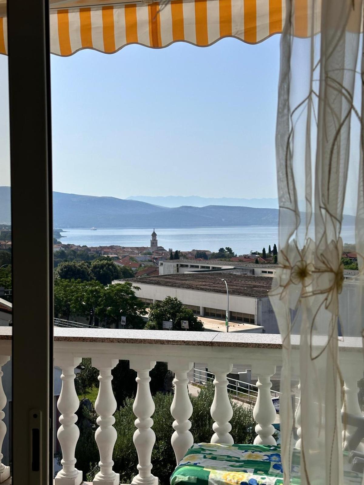 Apartmani Djurda Krk Town Exterior photo
